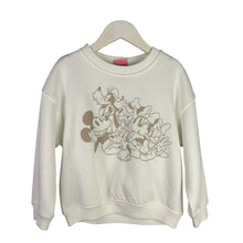Gap sweatshirt size 4–5